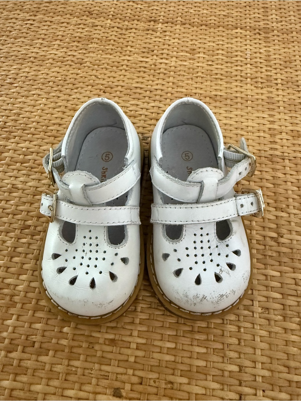 Shrimp & Grits White Mary Jane Shoes with Buckle Strap